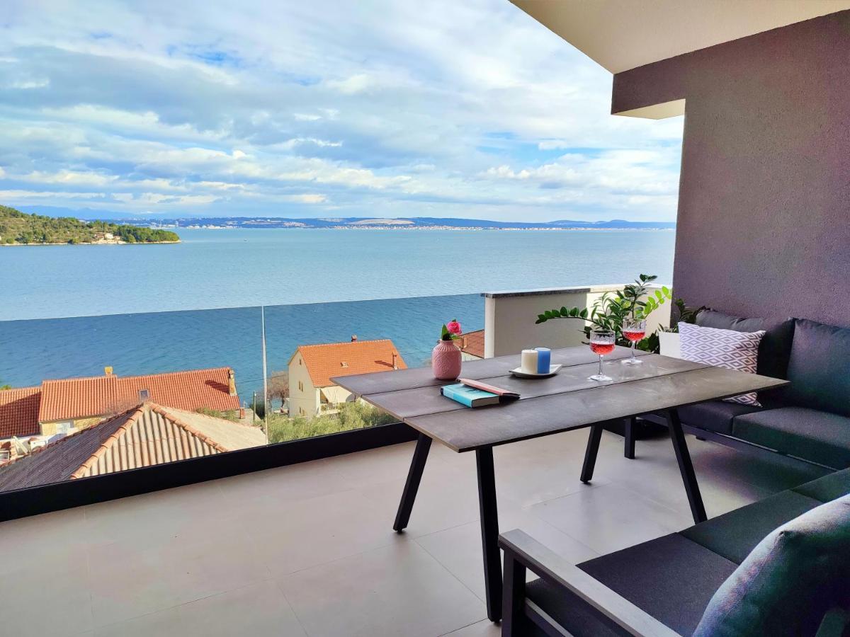 Luxury Sunrise Jacuzzi Apts, 50 M From The Beach Kali Ngoại thất bức ảnh